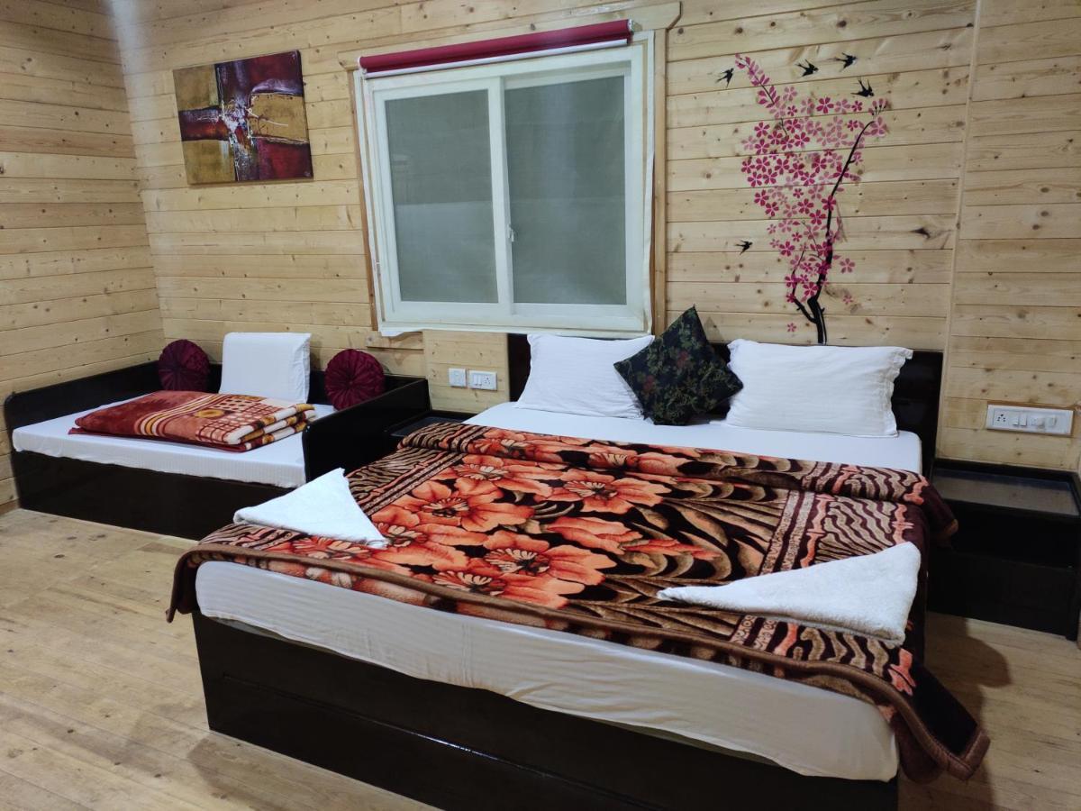 The Laughing Woods Ac Resort Котажирі Екстер'єр фото