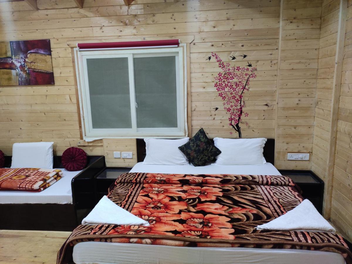 The Laughing Woods Ac Resort Котажирі Екстер'єр фото
